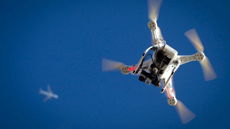 Linienpilot Steffen zur Gefahr durch Drohnen
