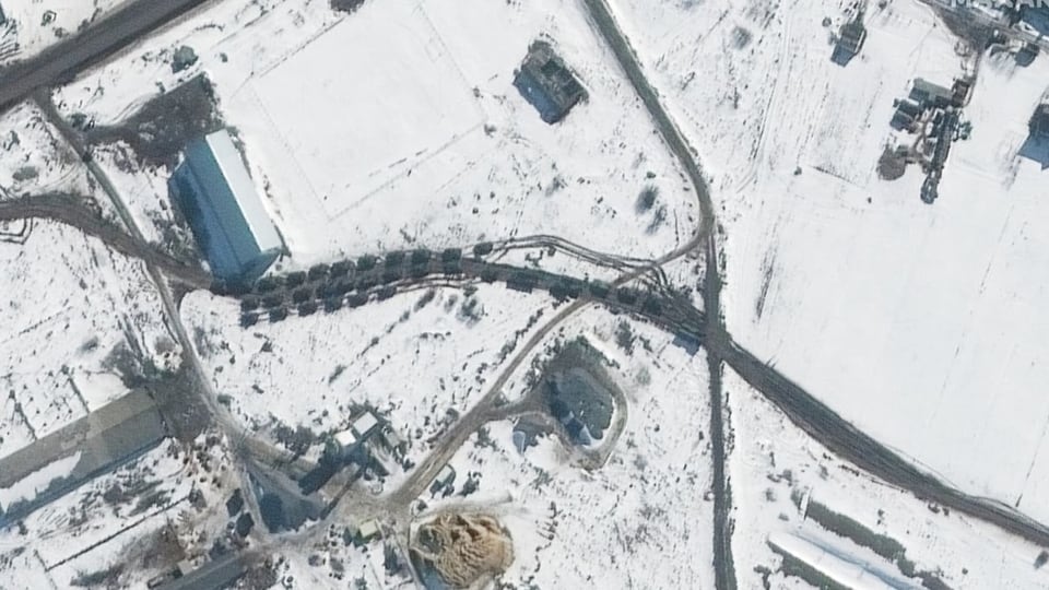 Dank Satellitenbildern weiss man genau, wie die russische Armee positioniert ist.