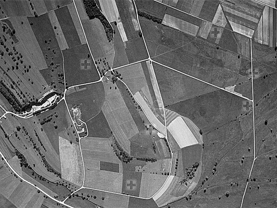 Luftaufnahme Zürich Kloten 1936: Felder so weit das Auge reicht