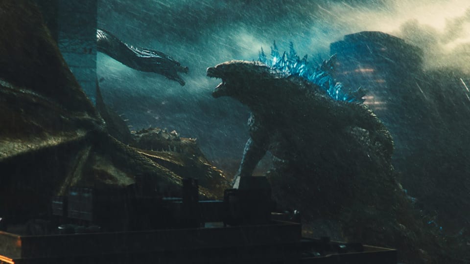 Godzilla kämpft gegen ein anderes Monster.
