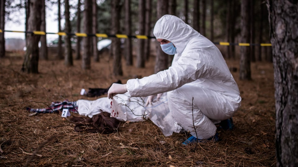 Forensik Body Farmen Wo Leichen Fur Die Wissenschaft Verwesen Wissen Srf