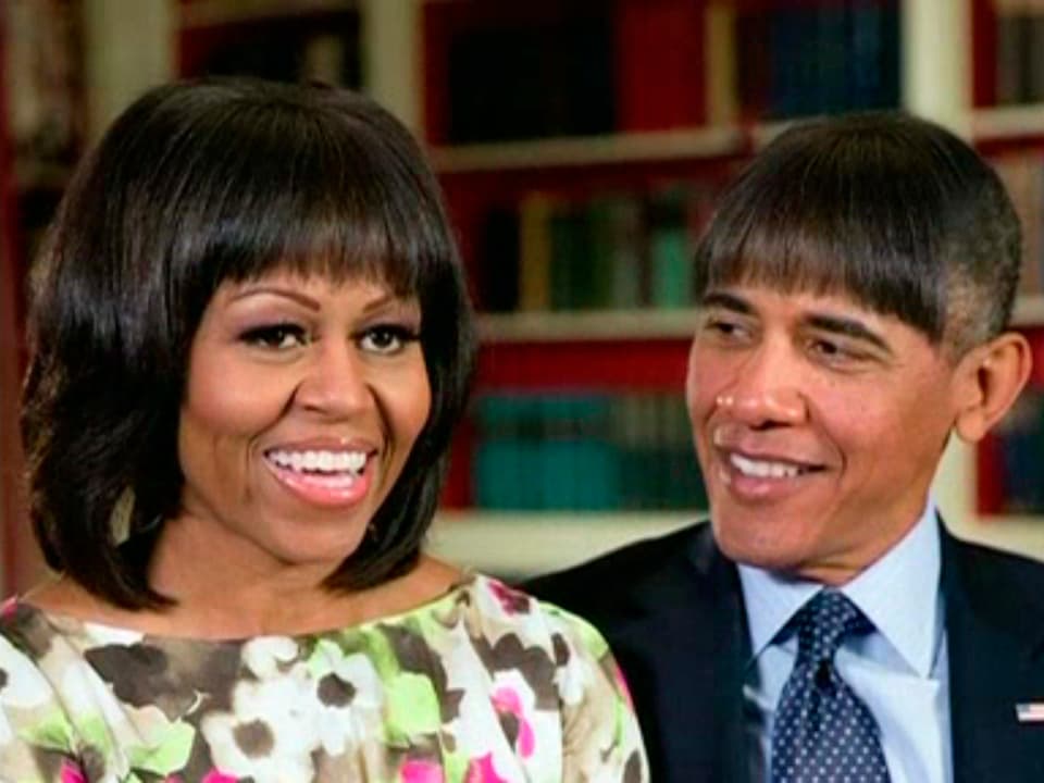 Michelle Obama (links) und Barack Obama mit Perücke nebeneinander