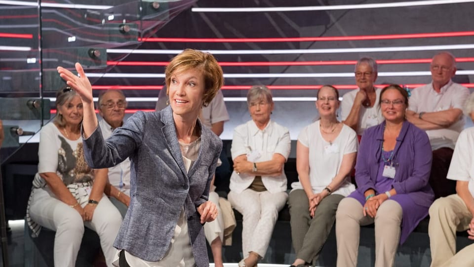 Bei «Hallo SRF! Information» im Juni 2018 haben rund 70 Publikumsgäste mit Macherinnen und Machern von SRF diskutiert.