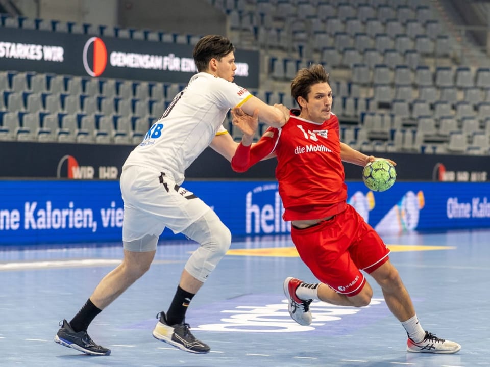 Nicolas Raemy und die Schweizer Handball-Nati unterlagen den Deutschen.