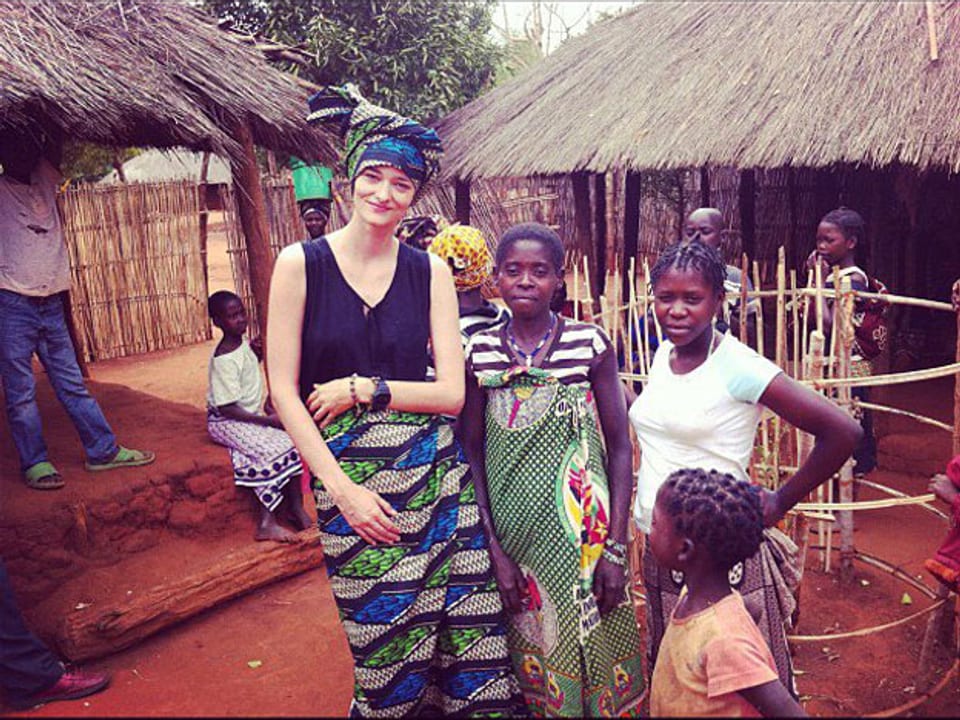 Nadine Strittmatter und Frauen in Mosambik