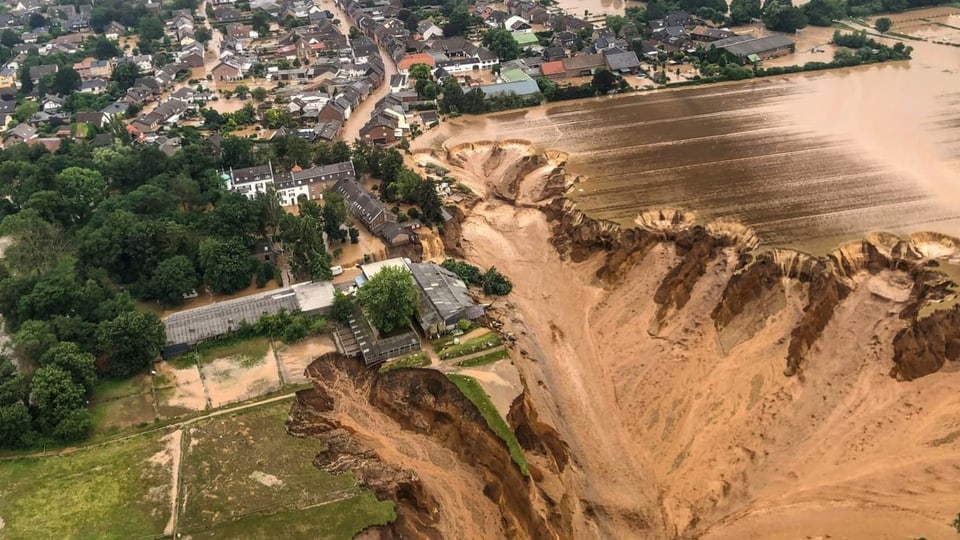 Überschwemmung und Erosion. Luftaufnahme.