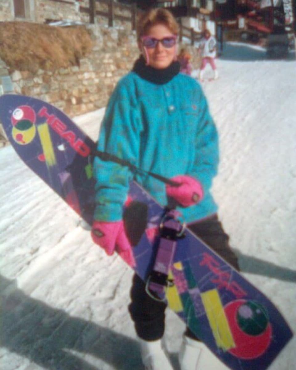 Bettmeralp anno 1993. Ich war mega stolz auf mein cooles Snowboard!