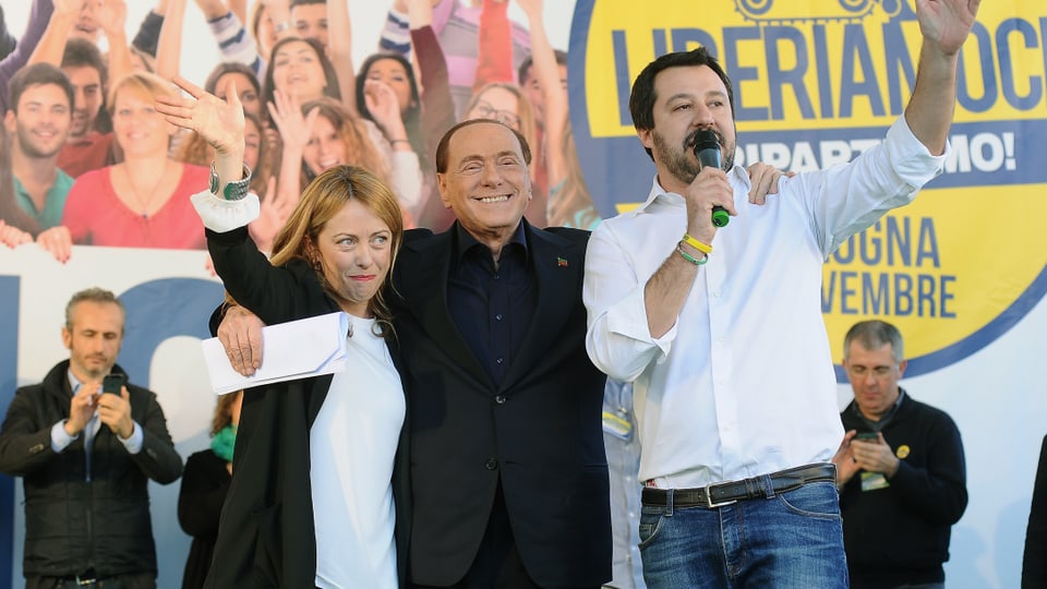 Die drei Politiker Meloni Salvini Berlusconi 