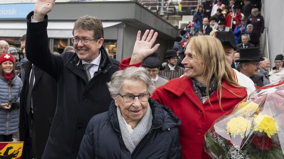 Empfang im Berner Oberland - Grosser Festtag für neuen Bundesrat Rösti ...