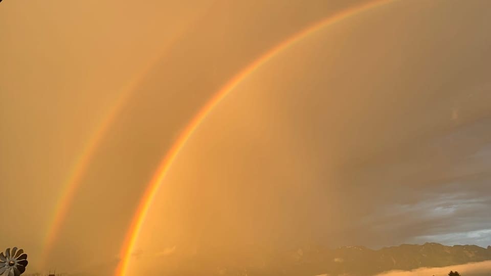 doppelter Regenbogen.