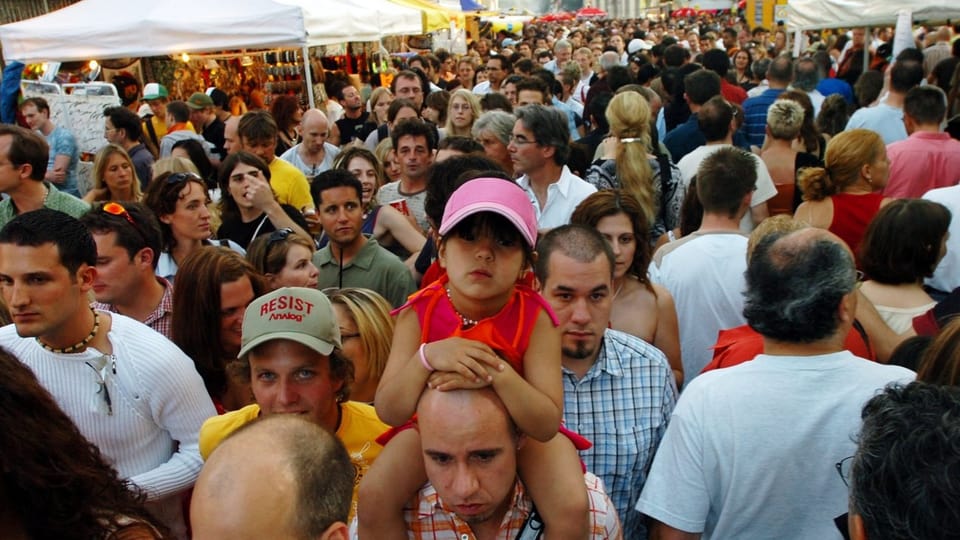 Menschenmenge am Caliente Festival