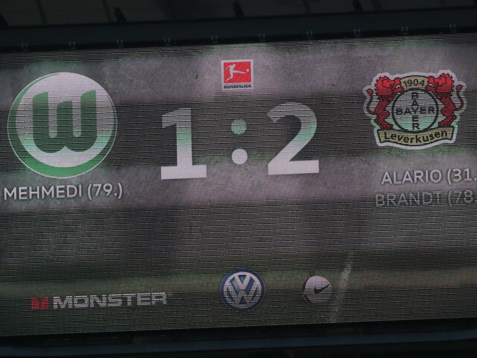 Wolfsburg verliert bei der Labbadia-Heimpremiere mit 1:2. 