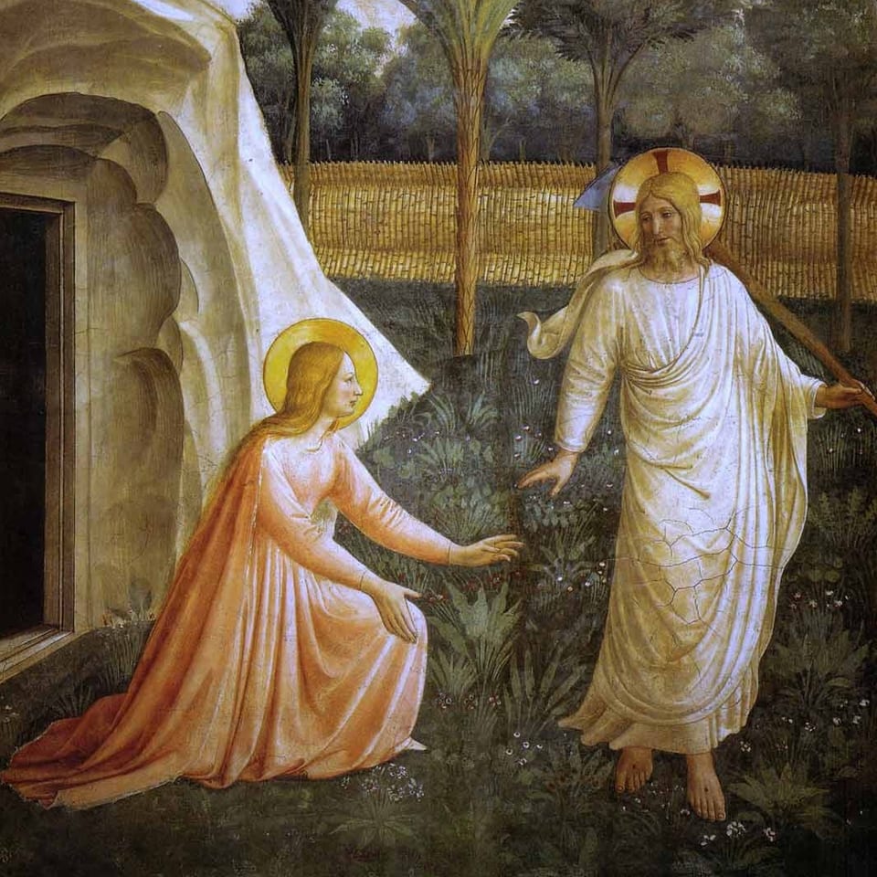 Jesus verlässt sein Grab, daneben kniet eine Frau.