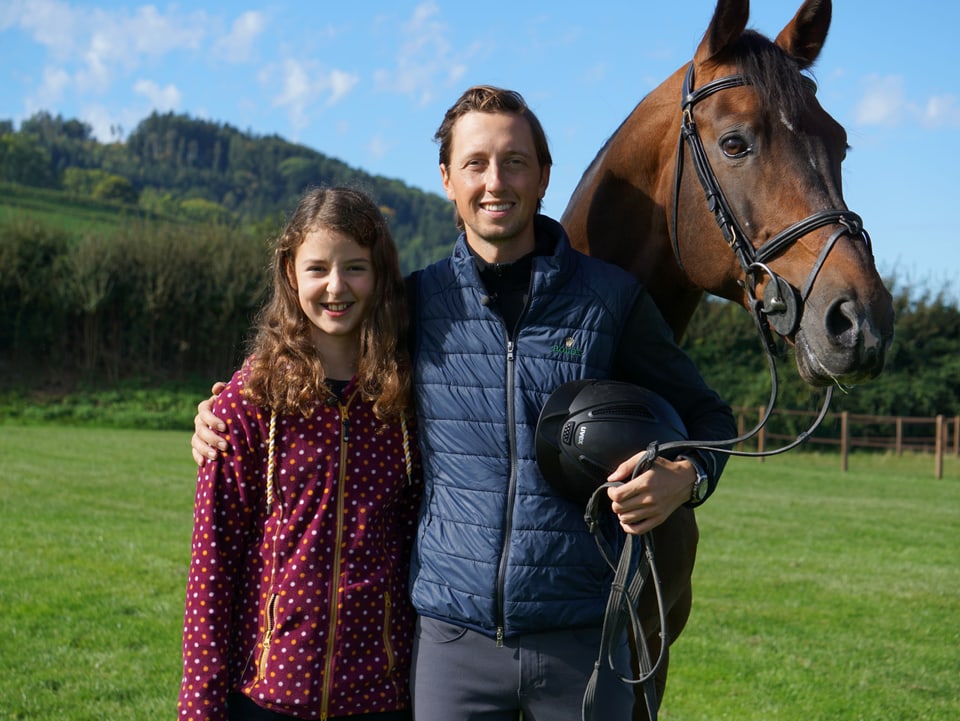 Luna, Martin Fuchs und ein Pferd.