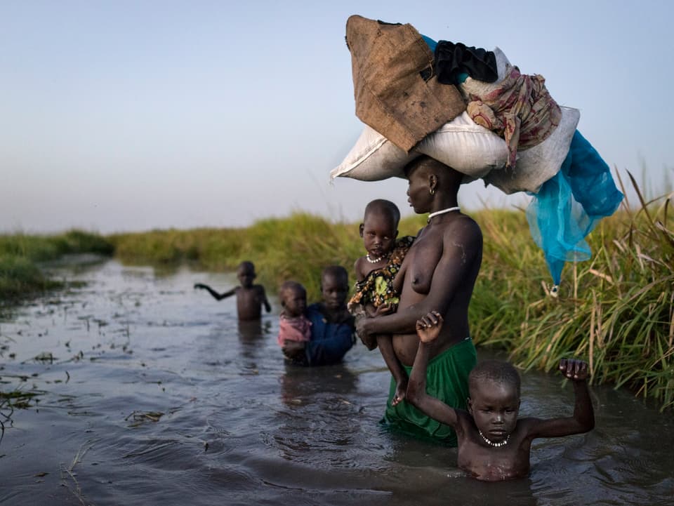 Badeszene im Südsudan.