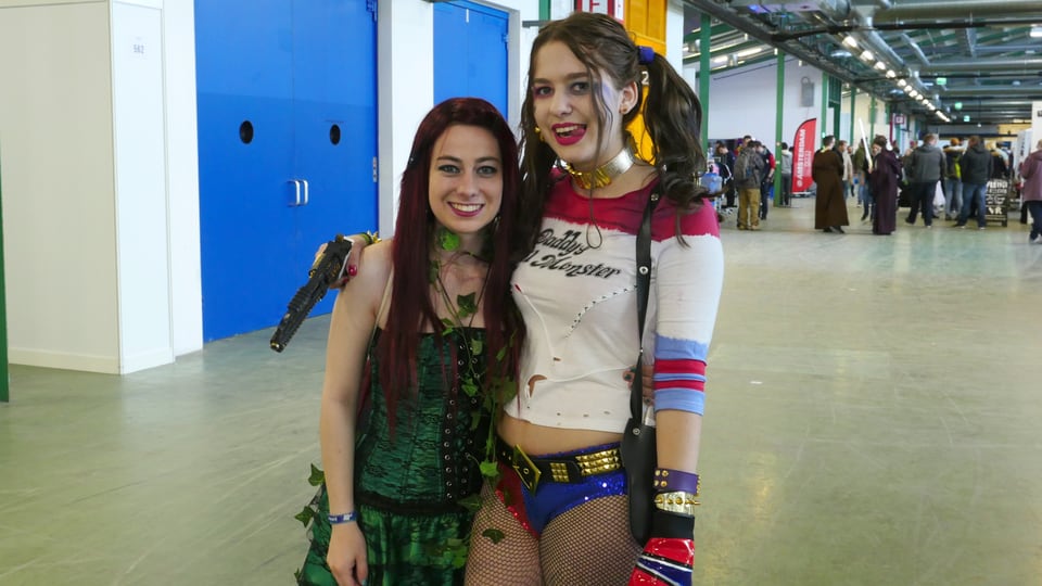 Harley Quinn und Poison Ivy an der Fantasy in Basel. 