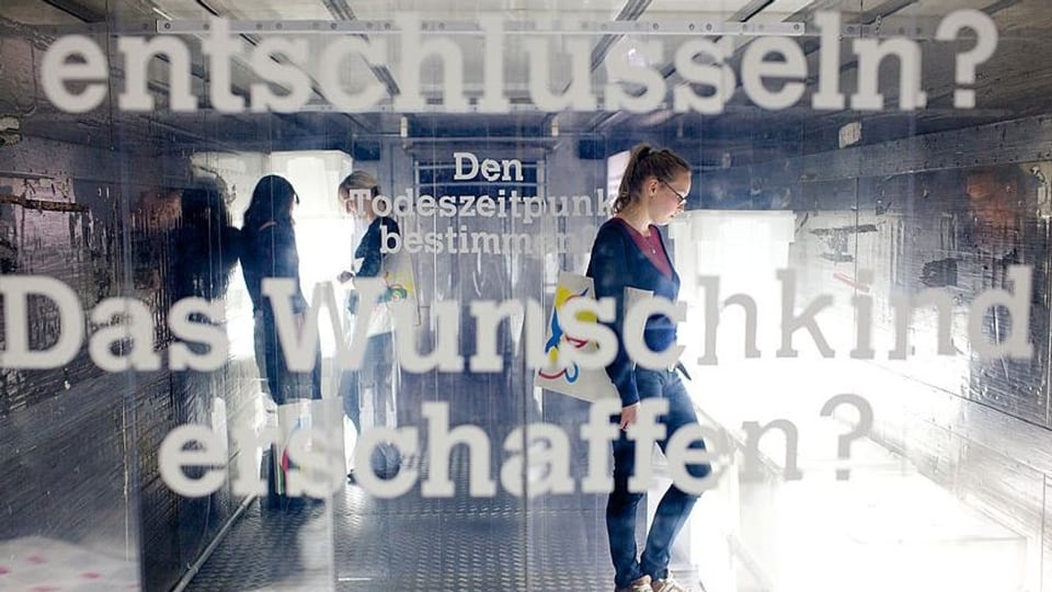 Die aktuelle Ausstellung im Stapferhaus Lenzburg widmet sich den vielen Entscheidungen des Lebens. 