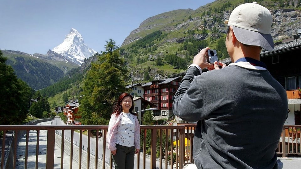 Japanische Touristen in Zermatt