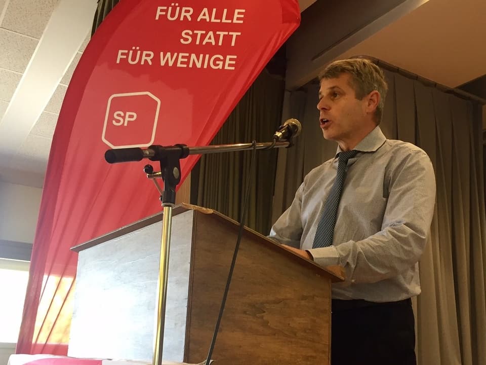 Christoph Ammann am Parteitag der SP Kanton Bern.