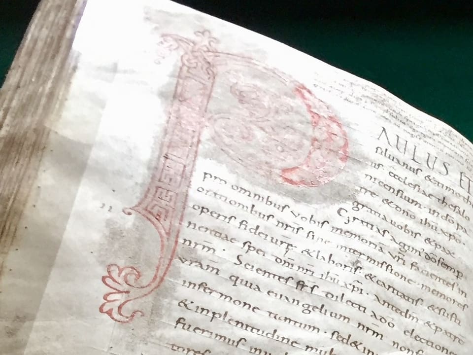 Prachtvoll verzierte St. Galler Initialen gibt es in verschiedenen irischen Handschriften zu bestaunen.
