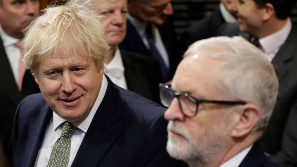 Johnson und Corbyn im Parlament