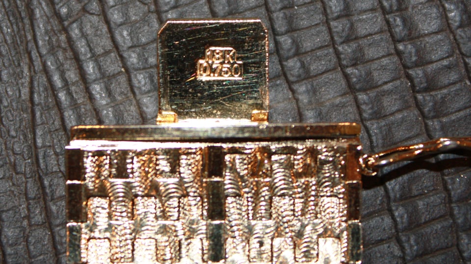 Goldenes Armband mit einem Prägestempel 18Kt 750