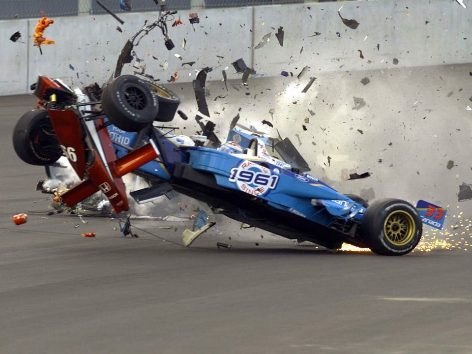 Der schreckliche Crash 2001 auf dem Lausitzring in Deutschland.