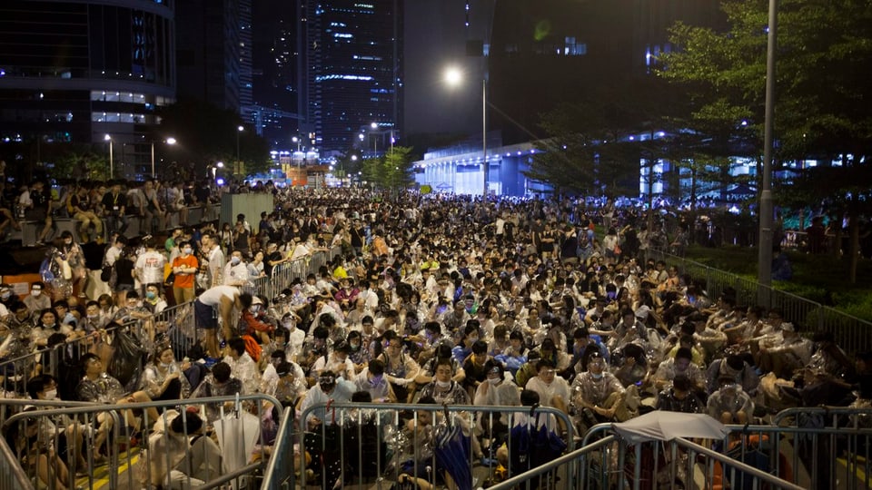 Sitzstreik vor dem Regierungshauptsitz in Hongkong.