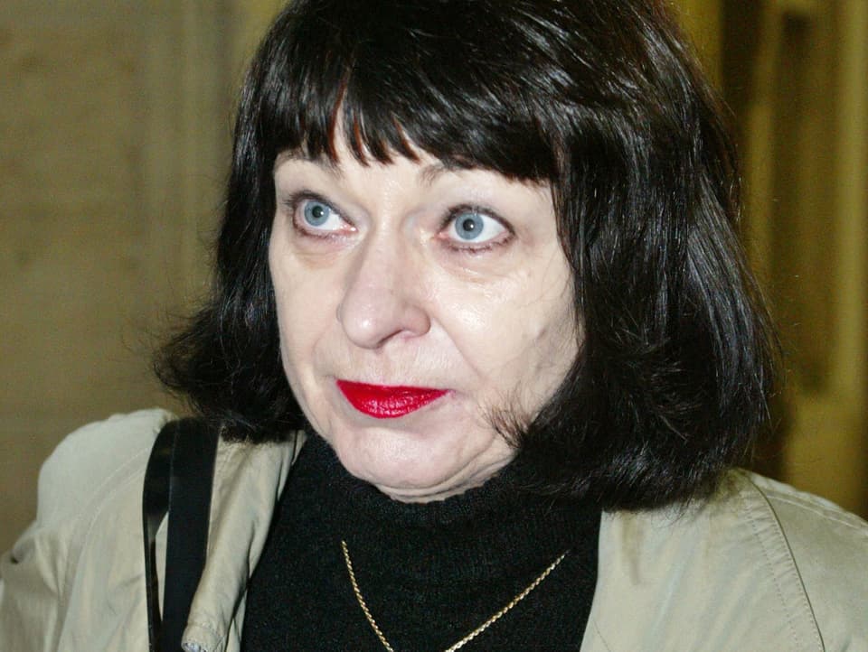 Magdalena Kopp bei einem Gerichtstermin 2003