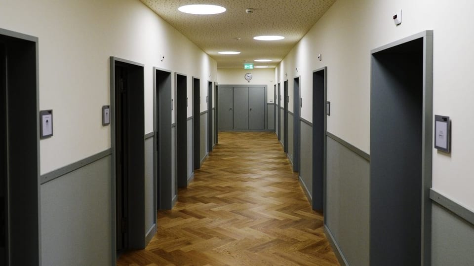 Zürich Schaffhausen Zimmer statt Zellen Massnahmestation in der