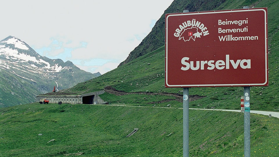 Tafel am Lukmanier-Pass