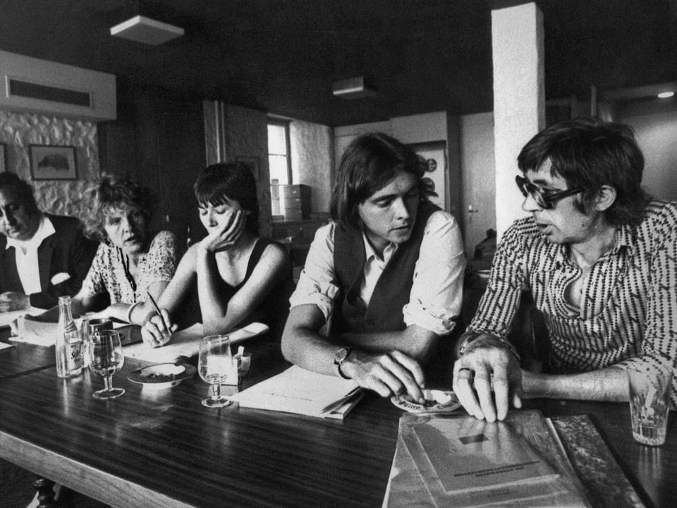 Oreste Zanolari, Doris Stauffer, Marina Berta, Bernard Rambert, Rechtsanwalt von Petra Krause, und Schriftsteller Walter M. Diggelmann (von links nach rechts) vom "Komitee gegen Isolationshaft" (1978)