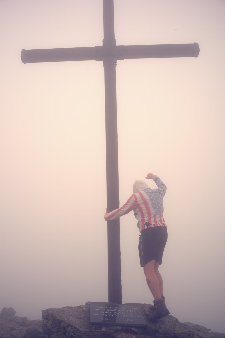 Andreas am Gipfelkreuz.