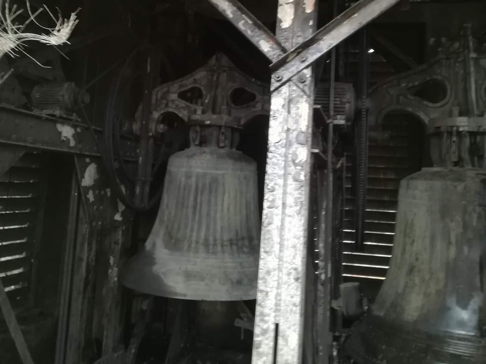 Glocken nach Brand in der Kirche