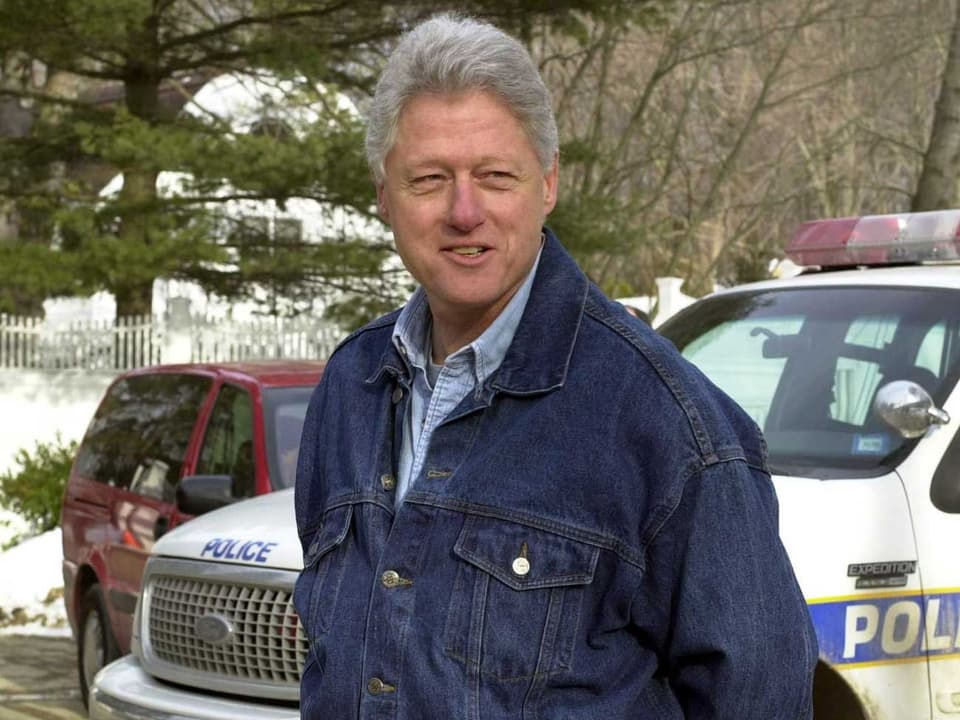Clinton 2001 ins Jeansjacke