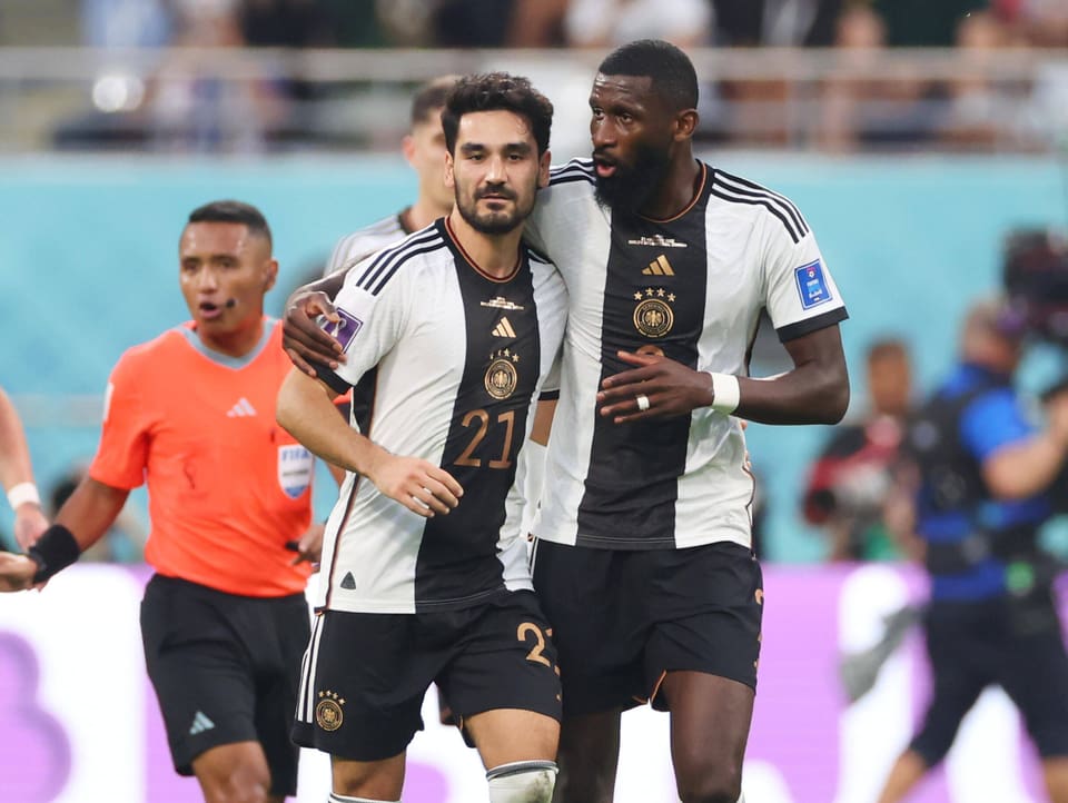 Ilkay Gündogan und Antonio Rüdiger.