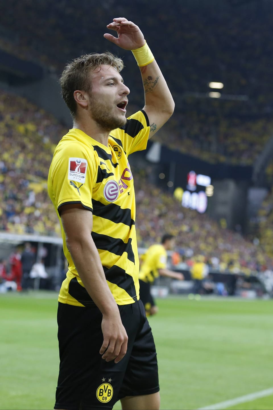 Ciro Immobile bejubelt einen Treffer für Borussia Dortmund.