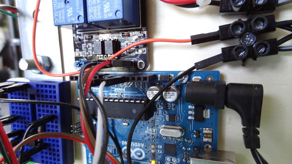 Auch für Nicht-Elektroniker machbar: Die Steuerung mit dem Arduino.