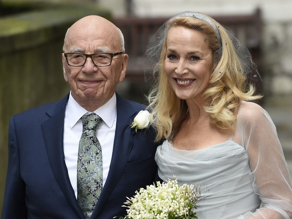 Hochzeitsfoto mit Jerry Hall (rechts) und Rupert Murdoch (links)