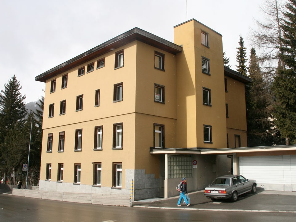 Haus an der Bahnhofstrasse 4 in Davos.