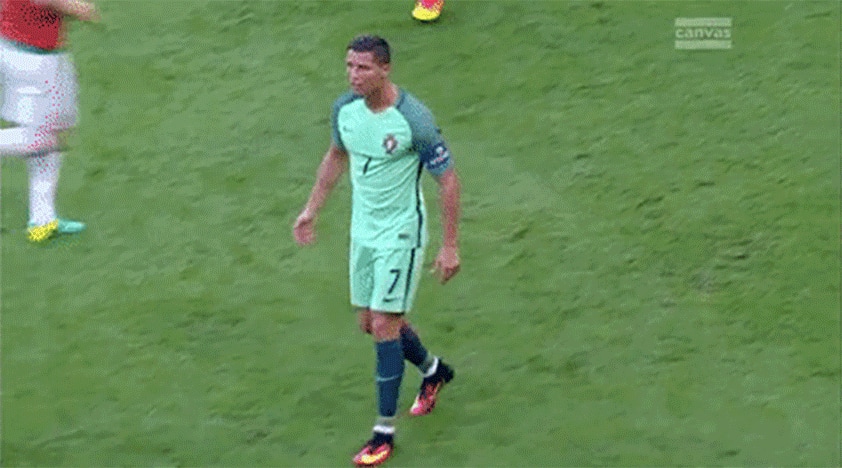 Cristiano Ronaldo ärgert sich.