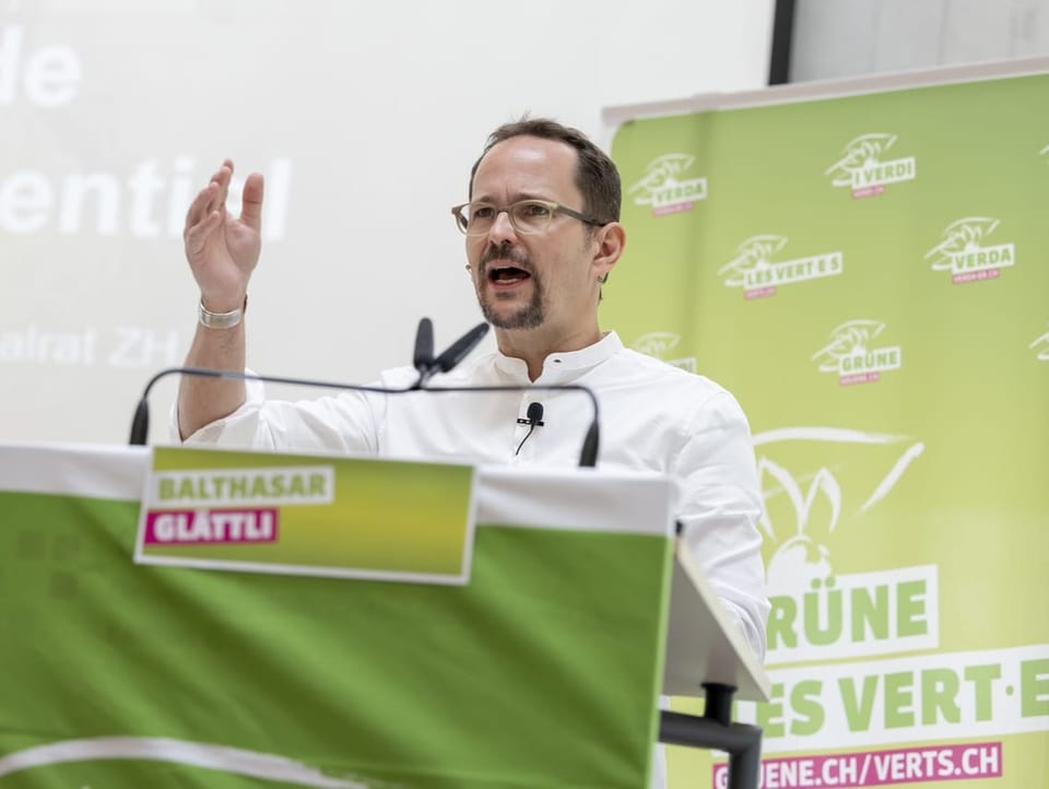 Balthasar Glättli spricht während der Delegiertenversammlung der Grünen Schweiz im März 2022.