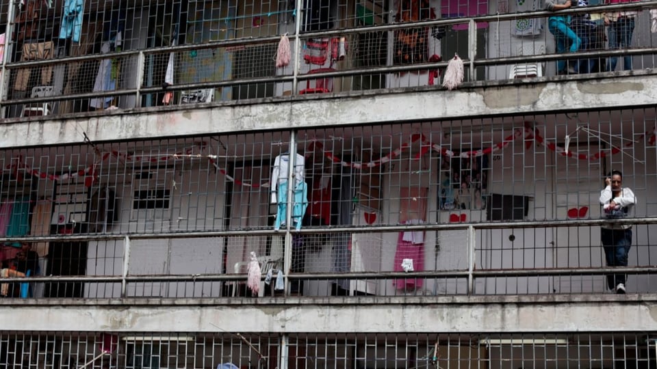 Frauengefängnis in Kolumbien