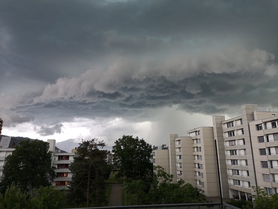 Unwetter Schon Wieder Heftige Gewitter Meteo Srf