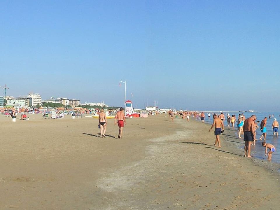 Der weite Strand von Rimini.