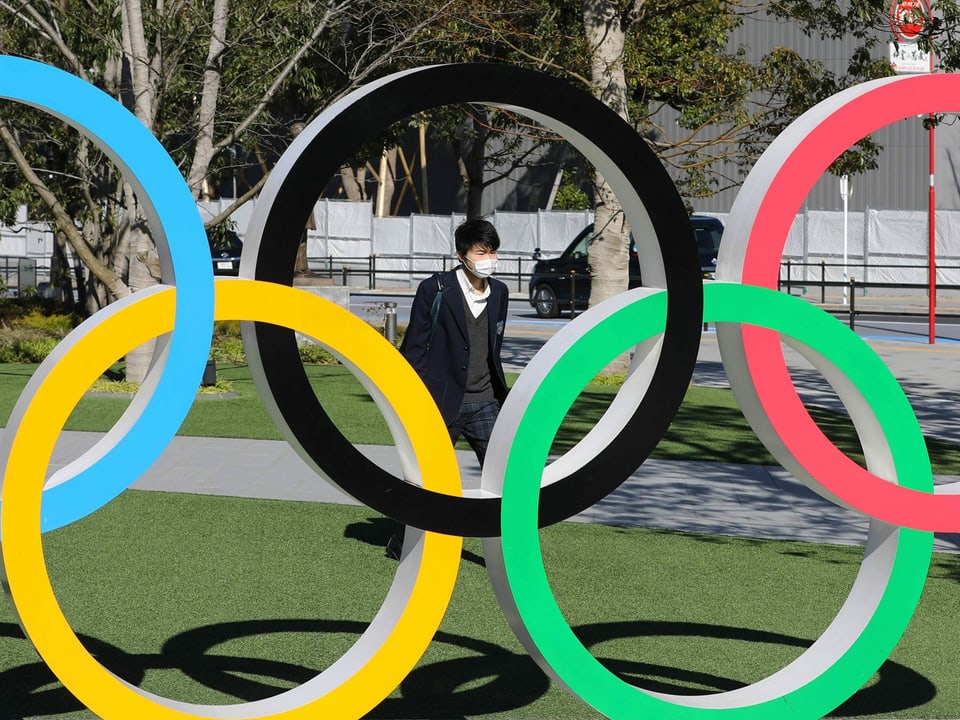 In Tokio erwarten Athleten und Athletinnen strikte Regeln. 