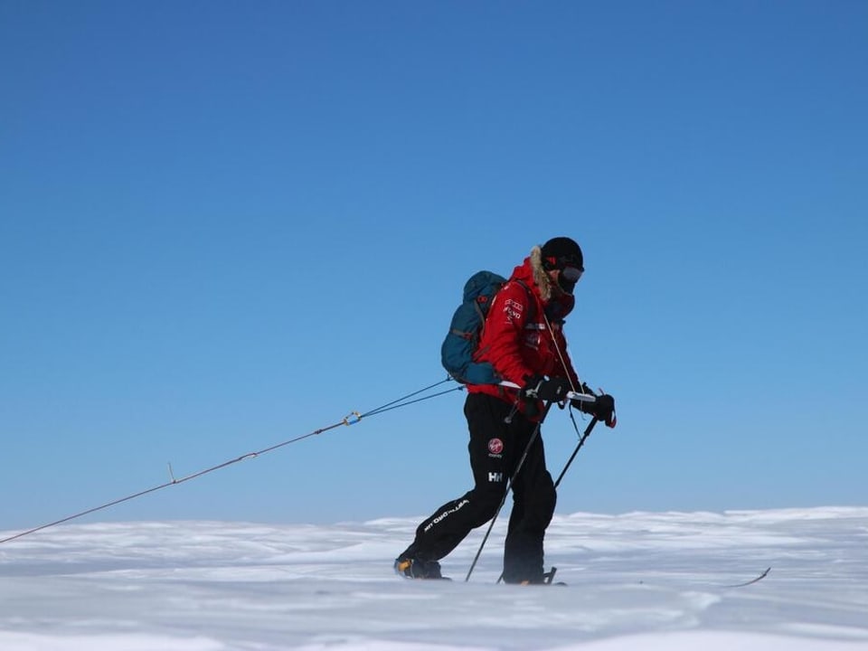 Prinz Harry marschiert durch die Antarktis