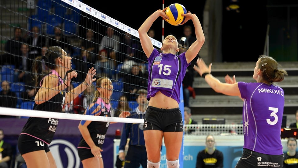 Szena aus dem CL-Spiel von Volero gegen Stiinta Bacau.