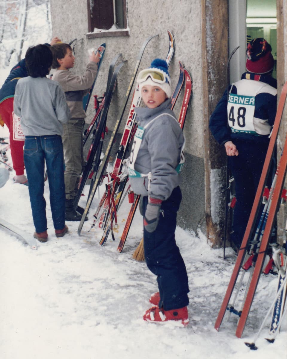 "Der Horror in den Achtzigern: Skilager. Der Geruch nach Kannentee und Skiwachs. Die erste Sinnkrise meines Lebens."