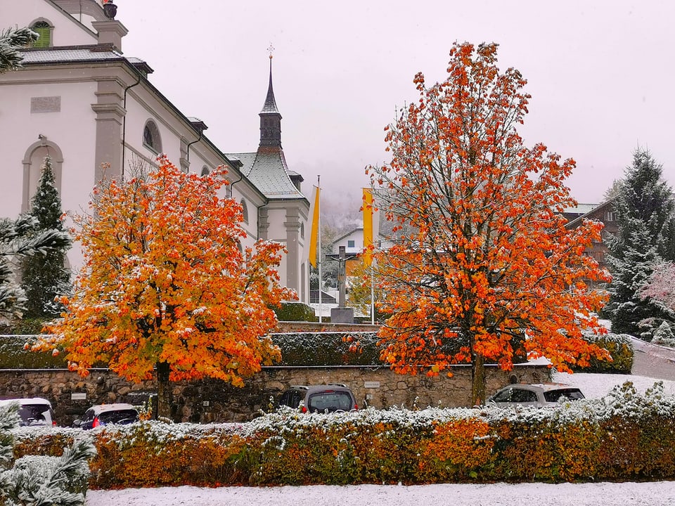 Der erste Schnee im Flachland.